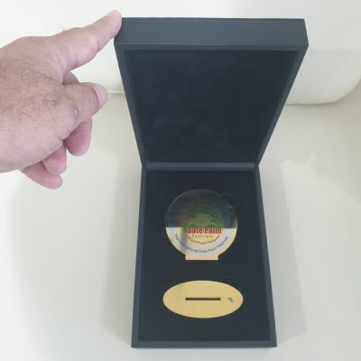 trophies supplier in dubai
